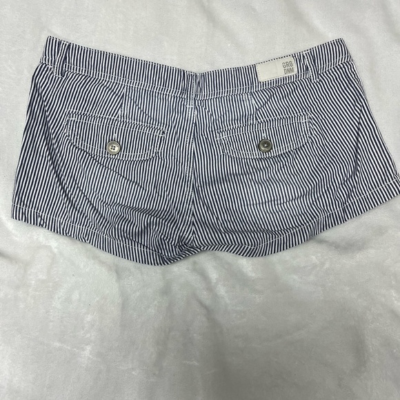 Mini short garage - Picture 2 of 3